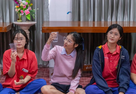 ภาพกิจกรรม  คณะวิทยาศาสตร์และเทคโนโลยี มหาวิทยาลัยราชภัฏกำแพงเพชร จัดกิจกรรมค่ายวิชาการเพื่อพัฒนากำลังคนด้านวิทยาศาสตร์และเทคโนโลยี ปีการศึกษา 2567 โรงเรียนเฉลิมพระเกียรติสมเด็จพระศรีนครินทร์ ฯ