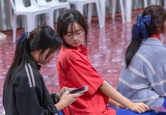 ภาพกิจกรรม  คณะวิทยาศาสตร์และเทคโนโลยี มหาวิทยาลัยราชภัฏกำแพงเพชร จัดกิจกรรมค่ายวิชาการเพื่อพัฒนากำลังคนด้านวิทยาศาสตร์และเทคโนโลยี ปีการศึกษา 2567 โรงเรียนเฉลิมพระเกียรติสมเด็จพระศรีนครินทร์ ฯ