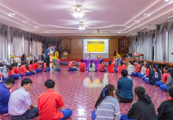 ภาพกิจกรรม  คณะวิทยาศาสตร์และเทคโนโลยี มหาวิทยาลัยราชภัฏกำแพงเพชร จัดกิจกรรมค่ายวิชาการเพื่อพัฒนากำลังคนด้านวิทยาศาสตร์และเทคโนโลยี ปีการศึกษา 2567 โรงเรียนเฉลิมพระเกียรติสมเด็จพระศรีนครินทร์ ฯ