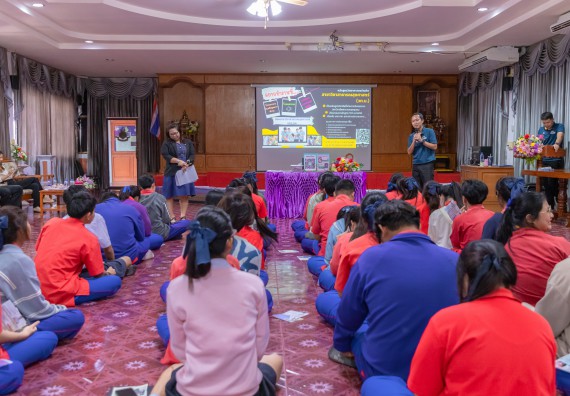 ภาพกิจกรรม  คณะวิทยาศาสตร์และเทคโนโลยี มหาวิทยาลัยราชภัฏกำแพงเพชร จัดกิจกรรมค่ายวิชาการเพื่อพัฒนากำลังคนด้านวิทยาศาสตร์และเทคโนโลยี ปีการศึกษา 2567 โรงเรียนเฉลิมพระเกียรติสมเด็จพระศรีนครินทร์ ฯ