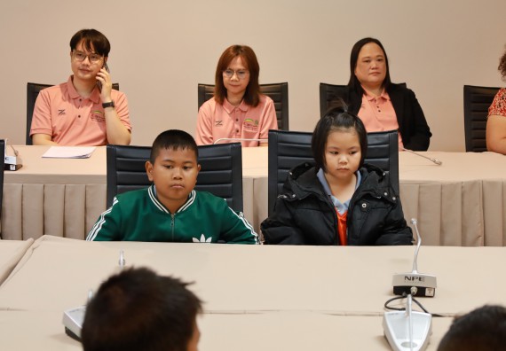 ภาพกิจกรรม  คณะวิทยาศาสตร์และเทคโนโลยี มหาวิทยาลัยราชภัฏกำแพงเพชร ให้การต้อนรับผู้รับบริหารสถานศึกษา คณะครู บุคลากรทางการศึกษา และนักเรียน จากโรงเรียนสหวิทยาคมในการนำนักเรียนออกค่ายเรียนรู้แหล่งเรียนรู้นอกสถานที่