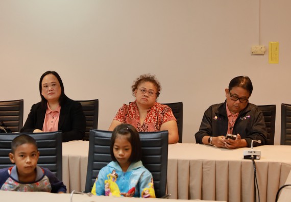 ภาพกิจกรรม  คณะวิทยาศาสตร์และเทคโนโลยี มหาวิทยาลัยราชภัฏกำแพงเพชร ให้การต้อนรับผู้รับบริหารสถานศึกษา คณะครู บุคลากรทางการศึกษา และนักเรียน จากโรงเรียนสหวิทยาคมในการนำนักเรียนออกค่ายเรียนรู้แหล่งเรียนรู้นอกสถานที่