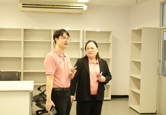 ภาพกิจกรรม  คณะวิทยาศาสตร์และเทคโนโลยี มหาวิทยาลัยราชภัฏกำแพงเพชร ให้การต้อนรับผู้รับบริหารสถานศึกษา คณะครู บุคลากรทางการศึกษา และนักเรียน จากโรงเรียนสหวิทยาคมในการนำนักเรียนออกค่ายเรียนรู้แหล่งเรียนรู้นอกสถานที่