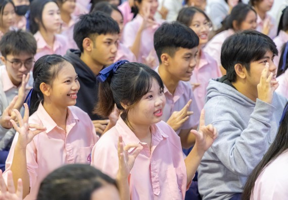 ภาพกิจกรรม  คณะวิทยาศาสตร์และเทคโนโลยี มหาวิทยาลัยราชภัฏกำแพงเพชร จัดกิจกรรมค่ายวิชาการเพื่อพัฒนากำลังคนด้านวิทยาศาสตร์และเทคโนโลยี ปีการศึกษา 2567 โรงเรียนวัชรวิทยา