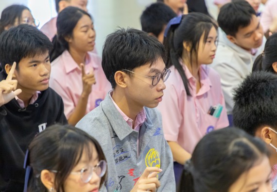 ภาพกิจกรรม  คณะวิทยาศาสตร์และเทคโนโลยี มหาวิทยาลัยราชภัฏกำแพงเพชร จัดกิจกรรมค่ายวิชาการเพื่อพัฒนากำลังคนด้านวิทยาศาสตร์และเทคโนโลยี ปีการศึกษา 2567 โรงเรียนวัชรวิทยา