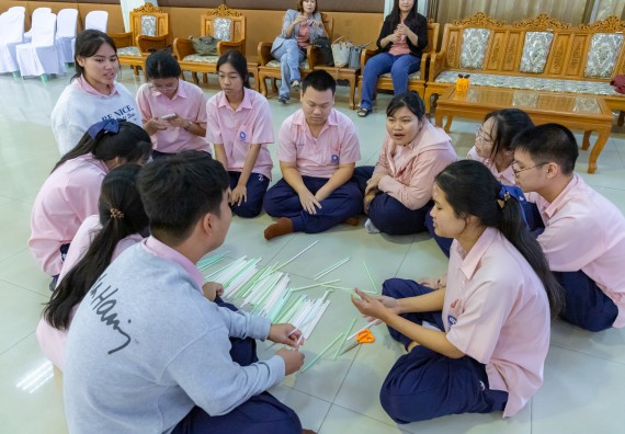 ภาพกิจกรรม  คณะวิทยาศาสตร์และเทคโนโลยี มหาวิทยาลัยราชภัฏกำแพงเพชร จัดกิจกรรมค่ายวิชาการเพื่อพัฒนากำลังคนด้านวิทยาศาสตร์และเทคโนโลยี ปีการศึกษา 2567 โรงเรียนวัชรวิทยา
