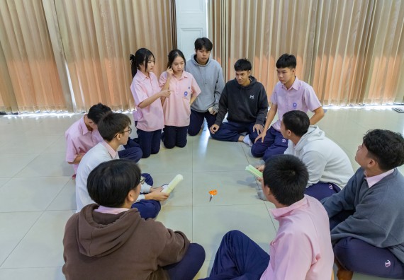 ภาพกิจกรรม  คณะวิทยาศาสตร์และเทคโนโลยี มหาวิทยาลัยราชภัฏกำแพงเพชร จัดกิจกรรมค่ายวิชาการเพื่อพัฒนากำลังคนด้านวิทยาศาสตร์และเทคโนโลยี ปีการศึกษา 2567 โรงเรียนวัชรวิทยา