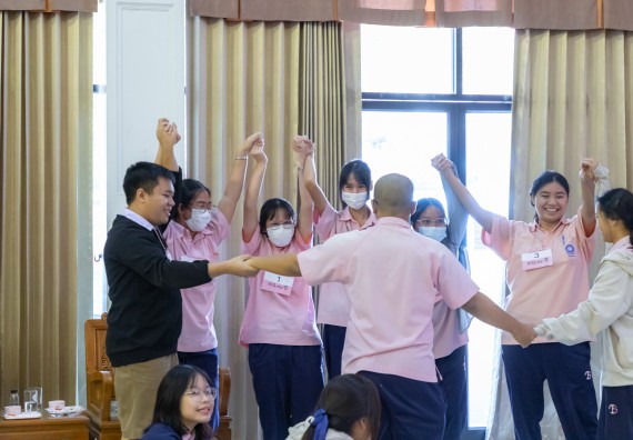 ภาพกิจกรรม  คณะวิทยาศาสตร์และเทคโนโลยี มหาวิทยาลัยราชภัฏกำแพงเพชร จัดกิจกรรมค่ายวิชาการเพื่อพัฒนากำลังคนด้านวิทยาศาสตร์และเทคโนโลยี ปีการศึกษา 2567 โรงเรียนวัชรวิทยา