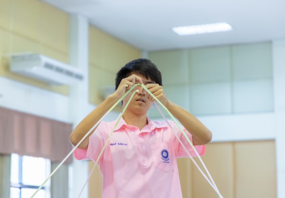 ภาพกิจกรรม  คณะวิทยาศาสตร์และเทคโนโลยี มหาวิทยาลัยราชภัฏกำแพงเพชร จัดกิจกรรมค่ายวิชาการเพื่อพัฒนากำลังคนด้านวิทยาศาสตร์และเทคโนโลยี ปีการศึกษา 2567 โรงเรียนวัชรวิทยา