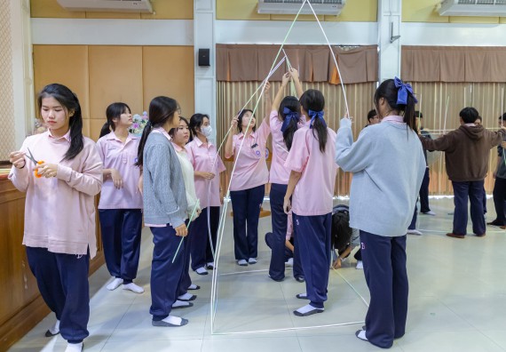 ภาพกิจกรรม  คณะวิทยาศาสตร์และเทคโนโลยี มหาวิทยาลัยราชภัฏกำแพงเพชร จัดกิจกรรมค่ายวิชาการเพื่อพัฒนากำลังคนด้านวิทยาศาสตร์และเทคโนโลยี ปีการศึกษา 2567 โรงเรียนวัชรวิทยา