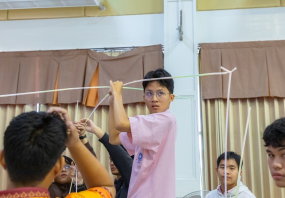 ภาพกิจกรรม  คณะวิทยาศาสตร์และเทคโนโลยี มหาวิทยาลัยราชภัฏกำแพงเพชร จัดกิจกรรมค่ายวิชาการเพื่อพัฒนากำลังคนด้านวิทยาศาสตร์และเทคโนโลยี ปีการศึกษา 2567 โรงเรียนวัชรวิทยา