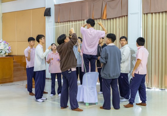 ภาพกิจกรรม  คณะวิทยาศาสตร์และเทคโนโลยี มหาวิทยาลัยราชภัฏกำแพงเพชร จัดกิจกรรมค่ายวิชาการเพื่อพัฒนากำลังคนด้านวิทยาศาสตร์และเทคโนโลยี ปีการศึกษา 2567 โรงเรียนวัชรวิทยา