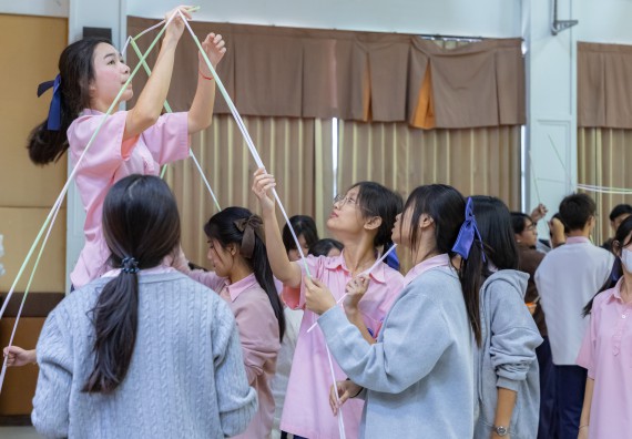 ภาพกิจกรรม  คณะวิทยาศาสตร์และเทคโนโลยี มหาวิทยาลัยราชภัฏกำแพงเพชร จัดกิจกรรมค่ายวิชาการเพื่อพัฒนากำลังคนด้านวิทยาศาสตร์และเทคโนโลยี ปีการศึกษา 2567 โรงเรียนวัชรวิทยา