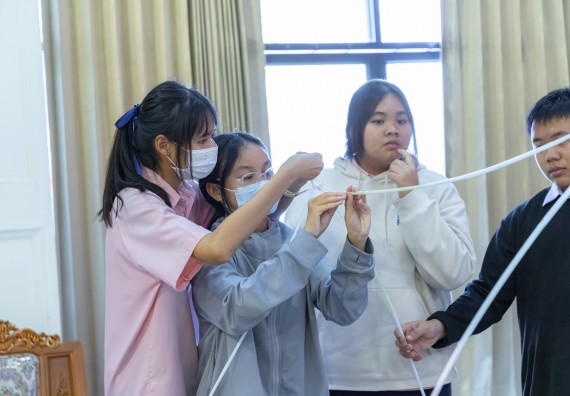 ภาพกิจกรรม  คณะวิทยาศาสตร์และเทคโนโลยี มหาวิทยาลัยราชภัฏกำแพงเพชร จัดกิจกรรมค่ายวิชาการเพื่อพัฒนากำลังคนด้านวิทยาศาสตร์และเทคโนโลยี ปีการศึกษา 2567 โรงเรียนวัชรวิทยา