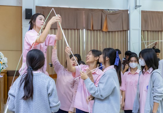 ภาพกิจกรรม  คณะวิทยาศาสตร์และเทคโนโลยี มหาวิทยาลัยราชภัฏกำแพงเพชร จัดกิจกรรมค่ายวิชาการเพื่อพัฒนากำลังคนด้านวิทยาศาสตร์และเทคโนโลยี ปีการศึกษา 2567 โรงเรียนวัชรวิทยา