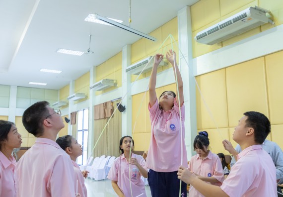 ภาพกิจกรรม  คณะวิทยาศาสตร์และเทคโนโลยี มหาวิทยาลัยราชภัฏกำแพงเพชร จัดกิจกรรมค่ายวิชาการเพื่อพัฒนากำลังคนด้านวิทยาศาสตร์และเทคโนโลยี ปีการศึกษา 2567 โรงเรียนวัชรวิทยา