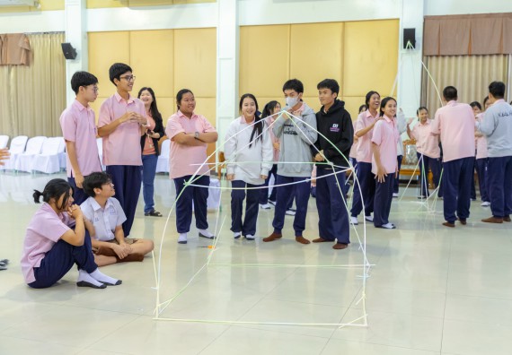 ภาพกิจกรรม  คณะวิทยาศาสตร์และเทคโนโลยี มหาวิทยาลัยราชภัฏกำแพงเพชร จัดกิจกรรมค่ายวิชาการเพื่อพัฒนากำลังคนด้านวิทยาศาสตร์และเทคโนโลยี ปีการศึกษา 2567 โรงเรียนวัชรวิทยา