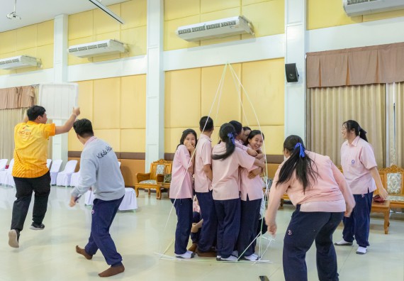 ภาพกิจกรรม  คณะวิทยาศาสตร์และเทคโนโลยี มหาวิทยาลัยราชภัฏกำแพงเพชร จัดกิจกรรมค่ายวิชาการเพื่อพัฒนากำลังคนด้านวิทยาศาสตร์และเทคโนโลยี ปีการศึกษา 2567 โรงเรียนวัชรวิทยา