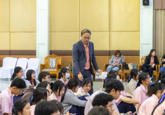 ภาพกิจกรรม  คณะวิทยาศาสตร์และเทคโนโลยี มหาวิทยาลัยราชภัฏกำแพงเพชร จัดกิจกรรมค่ายวิชาการเพื่อพัฒนากำลังคนด้านวิทยาศาสตร์และเทคโนโลยี ปีการศึกษา 2567 โรงเรียนวัชรวิทยา