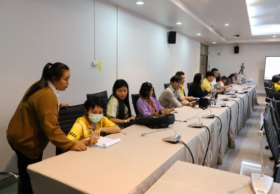 ภาพกิจกรรม  คณะวิทยาศาสตร์และเทคโนโลยี มหาวิทยาลัยราชภัฏกำแพงเพชร จัดประชุมเพื่อชี้แจงและเสนอรายชื่อคณะกรรมการดำเนินงานเพื่อให้ได้มาซึ่งรายชื่อผู้สมควรดำรงตำแหน่งคณบดีคณะวิทยาศาสตร์และเทคโนโลยี