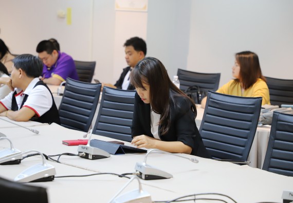 ภาพกิจกรรม  คณะวิทยาศาสตร์และเทคโนโลยี มหาวิทยาลัยราชภัฏกำแพงเพชร จัดประชุมเพื่อชี้แจงและเสนอรายชื่อคณะกรรมการดำเนินงานเพื่อให้ได้มาซึ่งรายชื่อผู้สมควรดำรงตำแหน่งคณบดีคณะวิทยาศาสตร์และเทคโนโลยี