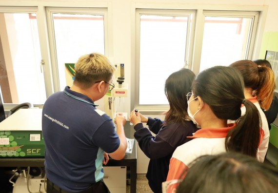 ภาพกิจกรรม  โปรแกรมวิชาเคมี จัดกิจกรรมอบรมเชิงปฏิบัติการเทคนิคการสกัดด้วยของไหลวิกฤติยิ่งยวดของคาร์บอนไดออกไซด์ (supercritical carbon dioxide fluid)