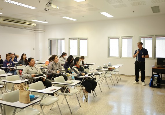 ภาพกิจกรรม  โปรแกรมวิชาเคมี จัดกิจกรรมอบรมเชิงปฏิบัติการเทคนิคการสกัดด้วยของไหลวิกฤติยิ่งยวดของคาร์บอนไดออกไซด์ (supercritical carbon dioxide fluid)