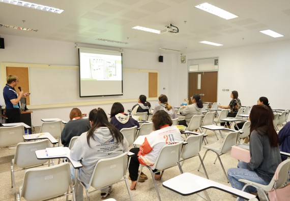 ภาพกิจกรรม  โปรแกรมวิชาเคมี จัดกิจกรรมอบรมเชิงปฏิบัติการเทคนิคการสกัดด้วยของไหลวิกฤติยิ่งยวดของคาร์บอนไดออกไซด์ (supercritical carbon dioxide fluid)