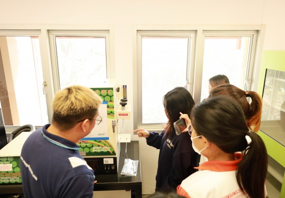 ภาพกิจกรรม  โปรแกรมวิชาเคมี จัดกิจกรรมอบรมเชิงปฏิบัติการเทคนิคการสกัดด้วยของไหลวิกฤติยิ่งยวดของคาร์บอนไดออกไซด์ (supercritical carbon dioxide fluid)