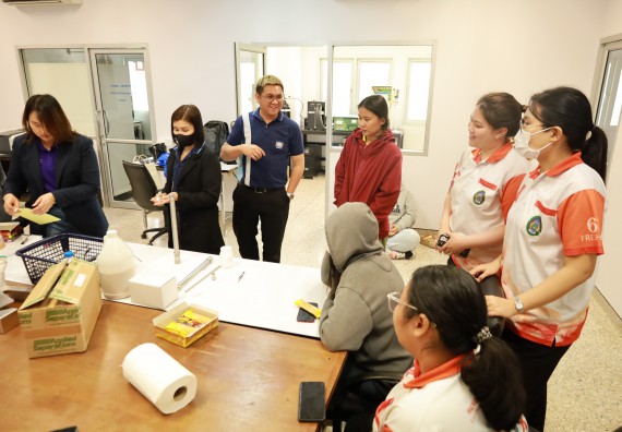 ภาพกิจกรรม  โปรแกรมวิชาเคมี จัดกิจกรรมอบรมเชิงปฏิบัติการเทคนิคการสกัดด้วยของไหลวิกฤติยิ่งยวดของคาร์บอนไดออกไซด์ (supercritical carbon dioxide fluid)