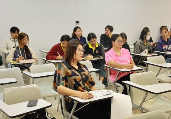 ภาพกิจกรรม  โปรแกรมวิชาเคมี จัดกิจกรรมอบรมเชิงปฏิบัติการเทคนิคการสกัดด้วยของไหลวิกฤติยิ่งยวดของคาร์บอนไดออกไซด์ (supercritical carbon dioxide fluid)