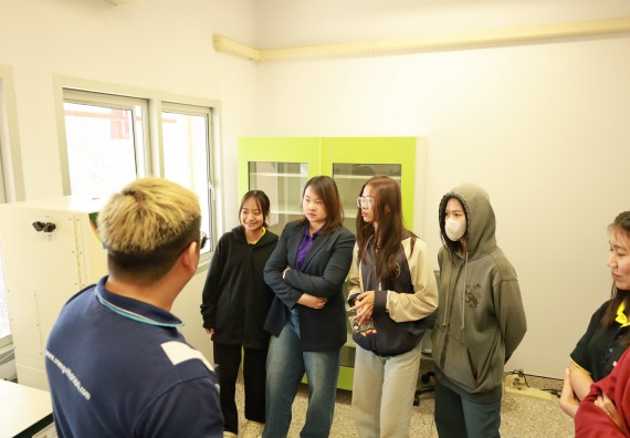 ภาพกิจกรรม  โปรแกรมวิชาเคมี จัดกิจกรรมอบรมเชิงปฏิบัติการเทคนิคการสกัดด้วยของไหลวิกฤติยิ่งยวดของคาร์บอนไดออกไซด์ (supercritical carbon dioxide fluid)