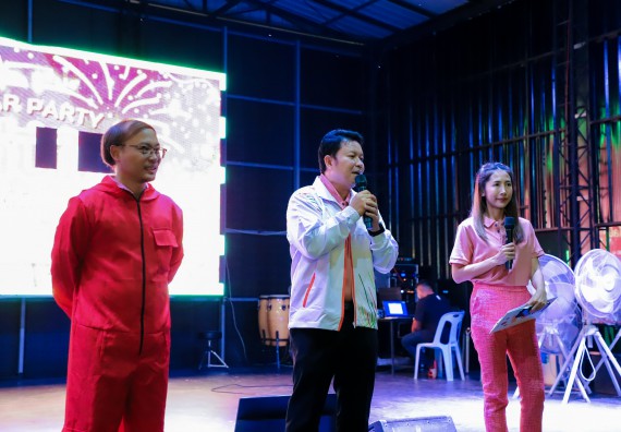 ภาพกิจกรรม  คณะวิทยาศาสตร์และเทคโนโลยี มหาวิทยาลัยราชภัฏกำแพงเพชร จัดกิจกรรมสวัสดีปีใหม่ 2568