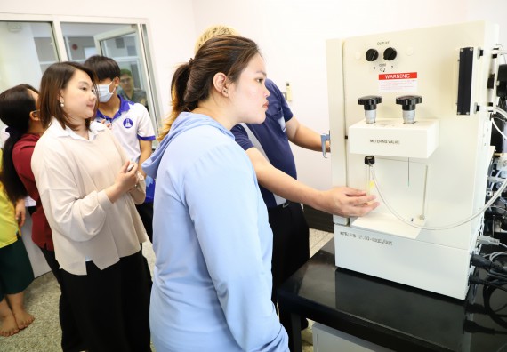 ภาพกิจกรรม  โปรแกรมวิชาเคมี จัดกิจกรรมอบรมเชิงปฏิบัติการเทคนิคการสกัดด้วยของไหลวิกฤติยิ่งยวดของคาร์บอนไดออกไซด์ (supercritical carbon dioxide fluid)