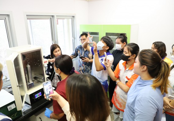 ภาพกิจกรรม  โปรแกรมวิชาเคมี จัดกิจกรรมอบรมเชิงปฏิบัติการเทคนิคการสกัดด้วยของไหลวิกฤติยิ่งยวดของคาร์บอนไดออกไซด์ (supercritical carbon dioxide fluid)