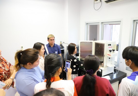 ภาพกิจกรรม  โปรแกรมวิชาเคมี จัดกิจกรรมอบรมเชิงปฏิบัติการเทคนิคการสกัดด้วยของไหลวิกฤติยิ่งยวดของคาร์บอนไดออกไซด์ (supercritical carbon dioxide fluid)