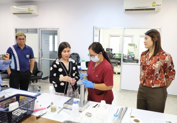 ภาพกิจกรรม  โปรแกรมวิชาเคมี จัดกิจกรรมอบรมเชิงปฏิบัติการเทคนิคการสกัดด้วยของไหลวิกฤติยิ่งยวดของคาร์บอนไดออกไซด์ (supercritical carbon dioxide fluid)