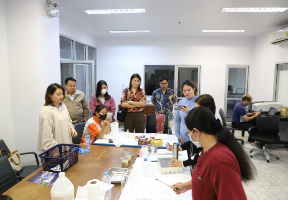 ภาพกิจกรรม  โปรแกรมวิชาเคมี จัดกิจกรรมอบรมเชิงปฏิบัติการเทคนิคการสกัดด้วยของไหลวิกฤติยิ่งยวดของคาร์บอนไดออกไซด์ (supercritical carbon dioxide fluid)