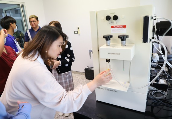 ภาพกิจกรรม  โปรแกรมวิชาเคมี จัดกิจกรรมอบรมเชิงปฏิบัติการเทคนิคการสกัดด้วยของไหลวิกฤติยิ่งยวดของคาร์บอนไดออกไซด์ (supercritical carbon dioxide fluid)