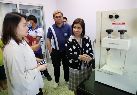 ภาพกิจกรรม  โปรแกรมวิชาเคมี จัดกิจกรรมอบรมเชิงปฏิบัติการเทคนิคการสกัดด้วยของไหลวิกฤติยิ่งยวดของคาร์บอนไดออกไซด์ (supercritical carbon dioxide fluid)