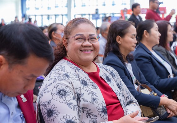 ภาพกิจกรรม  คณะวิทยาศาสตร์และเทคโนโลยี มหาวิทยาลัยราชภัฏกำแพงเพชร นำนิทรรศการศูนย์ STEM คณะวิทยาศาสตร์และเทคโนโลยี จำนวน 3 บูธ เข้าร่วมจัดในกิจกรรมงานเปิดศูนย์การเรียนรู้ตลอดชีวิตและพัฒนามาตรฐานวิชาชีพ (LPC)