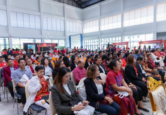 ภาพกิจกรรม  คณะวิทยาศาสตร์และเทคโนโลยี มหาวิทยาลัยราชภัฏกำแพงเพชร นำนิทรรศการศูนย์ STEM คณะวิทยาศาสตร์และเทคโนโลยี จำนวน 3 บูธ เข้าร่วมจัดในกิจกรรมงานเปิดศูนย์การเรียนรู้ตลอดชีวิตและพัฒนามาตรฐานวิชาชีพ (LPC)
