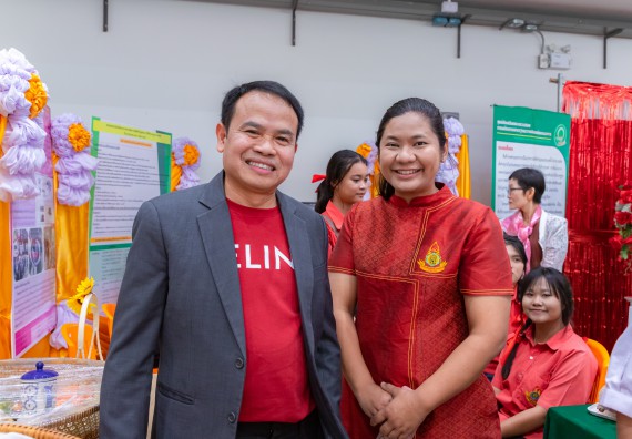 ภาพกิจกรรม  คณะวิทยาศาสตร์และเทคโนโลยี มหาวิทยาลัยราชภัฏกำแพงเพชร นำนิทรรศการศูนย์ STEM คณะวิทยาศาสตร์และเทคโนโลยี จำนวน 3 บูธ เข้าร่วมจัดในกิจกรรมงานเปิดศูนย์การเรียนรู้ตลอดชีวิตและพัฒนามาตรฐานวิชาชีพ (LPC)