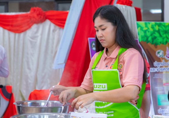 ภาพกิจกรรม  คณะวิทยาศาสตร์และเทคโนโลยี มหาวิทยาลัยราชภัฏกำแพงเพชร นำนิทรรศการศูนย์ STEM คณะวิทยาศาสตร์และเทคโนโลยี จำนวน 3 บูธ เข้าร่วมจัดในกิจกรรมงานเปิดศูนย์การเรียนรู้ตลอดชีวิตและพัฒนามาตรฐานวิชาชีพ (LPC)