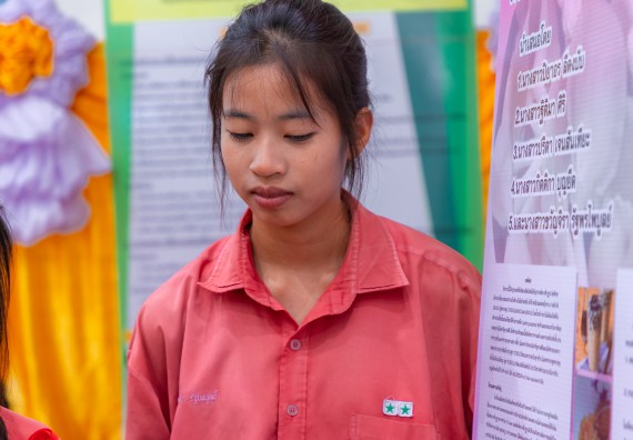 ภาพกิจกรรม  คณะวิทยาศาสตร์และเทคโนโลยี มหาวิทยาลัยราชภัฏกำแพงเพชร นำนิทรรศการศูนย์ STEM คณะวิทยาศาสตร์และเทคโนโลยี จำนวน 3 บูธ เข้าร่วมจัดในกิจกรรมงานเปิดศูนย์การเรียนรู้ตลอดชีวิตและพัฒนามาตรฐานวิชาชีพ (LPC)