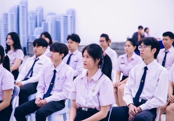 ภาพกิจกรรม  คณะวิทยาศาสตร์และเทคโนโลยี มหาวิทยาลัยราชภัฏกำแพงเพชร จัดพิธีมอบทุนเพื่อการศึกษา ปตท.สผ. โครงการเอส 1 ประจำปีการศึกษา 2567