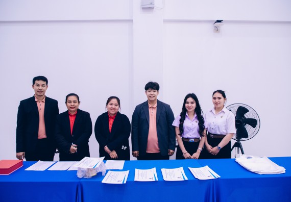 ภาพกิจกรรม  คณะวิทยาศาสตร์และเทคโนโลยี มหาวิทยาลัยราชภัฏกำแพงเพชร จัดพิธีมอบทุนเพื่อการศึกษา ปตท.สผ. โครงการเอส 1 ประจำปีการศึกษา 2567