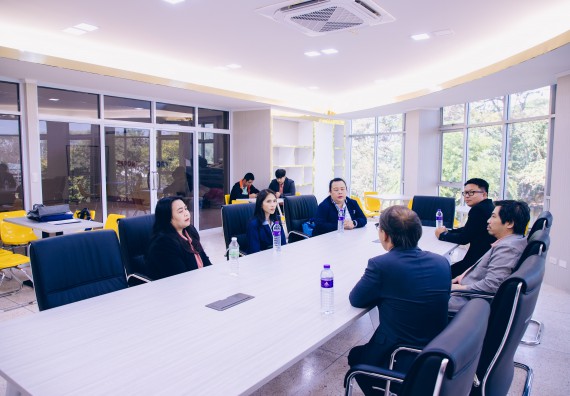 ภาพกิจกรรม  คณะวิทยาศาสตร์และเทคโนโลยี มหาวิทยาลัยราชภัฏกำแพงเพชร จัดพิธีมอบทุนเพื่อการศึกษา ปตท.สผ. โครงการเอส 1 ประจำปีการศึกษา 2567