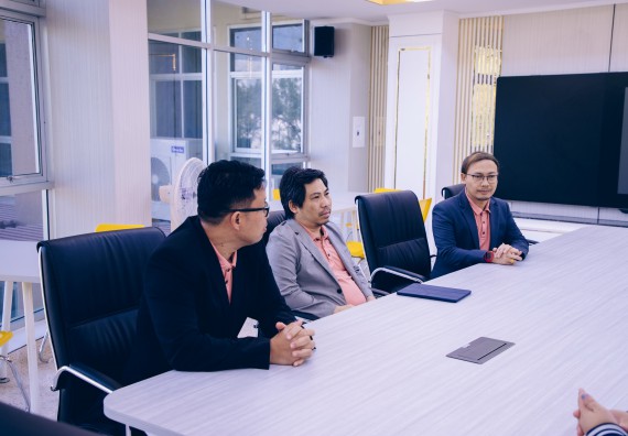 ภาพกิจกรรม  คณะวิทยาศาสตร์และเทคโนโลยี มหาวิทยาลัยราชภัฏกำแพงเพชร จัดพิธีมอบทุนเพื่อการศึกษา ปตท.สผ. โครงการเอส 1 ประจำปีการศึกษา 2567