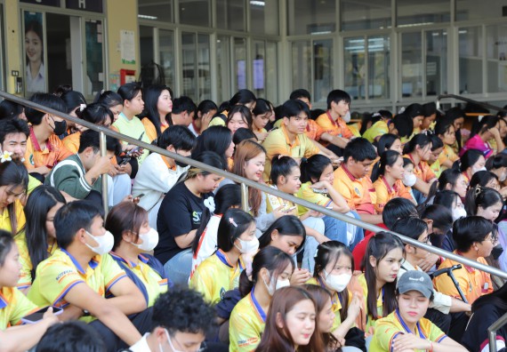 ภาพกิจกรรม  นักศึกษาคณะวิทยาศาสตร์และเทคโนโลยี เข้าร่วมกิจกรรมโครงการรณรงค์สร้างความตระหนักรู้ การจัดการขยะมูลฝอยภายในมหาวิทยาลัยและการอนุรักษ์พลังงาน